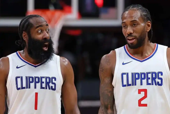 开云登录入口地址-另外打钱才上场！伦纳德，又刷新了NBA球员下限？