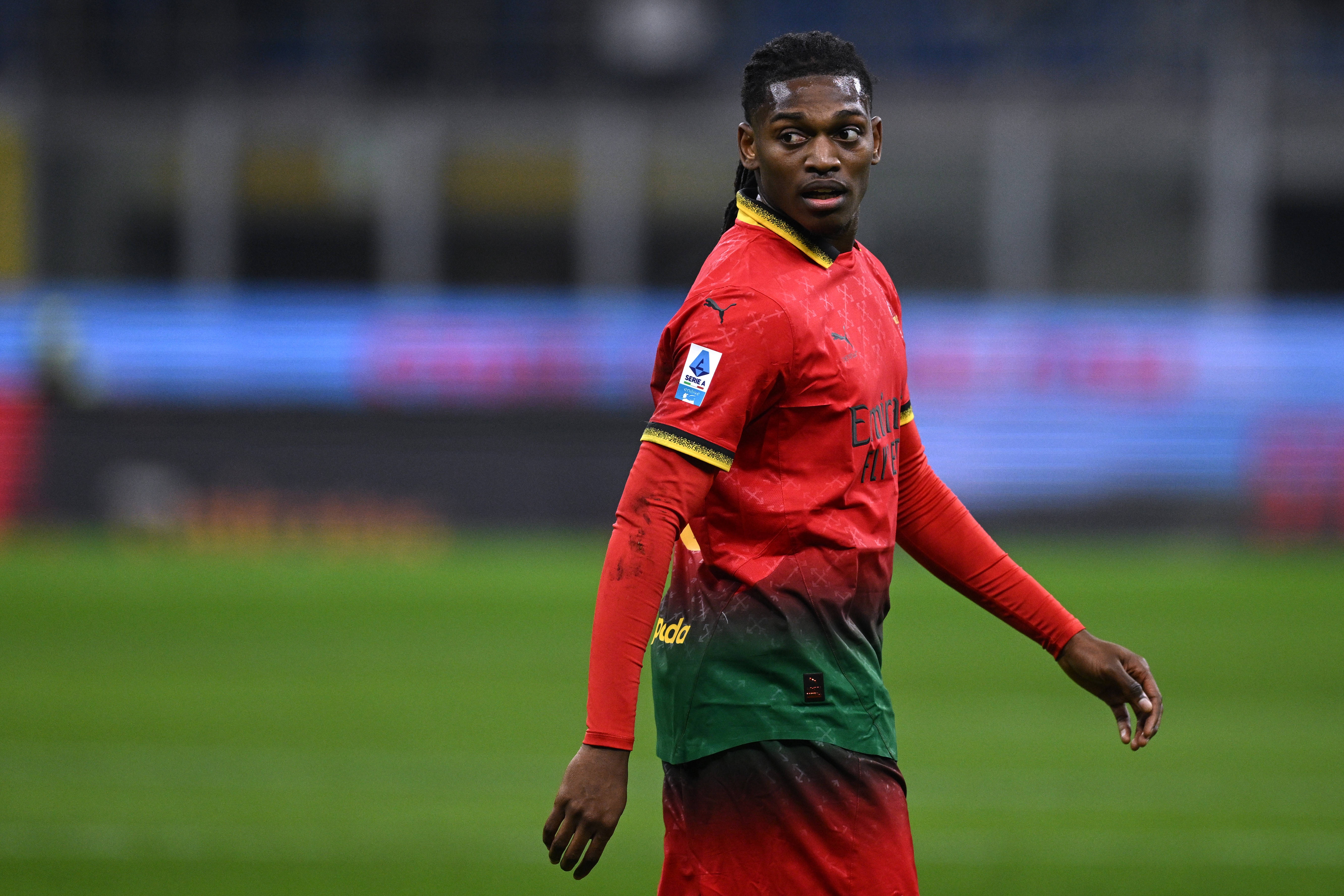 迪马:莱奥预计下周复出,S-希门尼斯和普利西奇预计周末搭档锋线