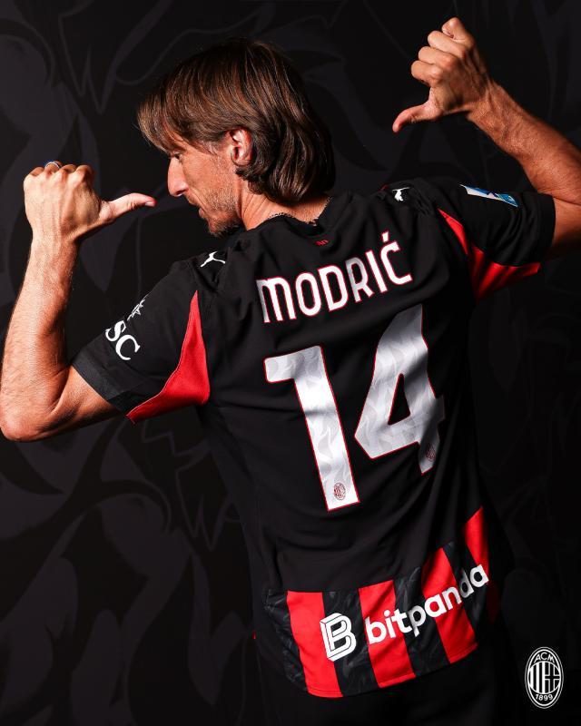 开云体育官网-儿时的梦终有回响，“魔笛”能唤醒红黑魔鬼吗？