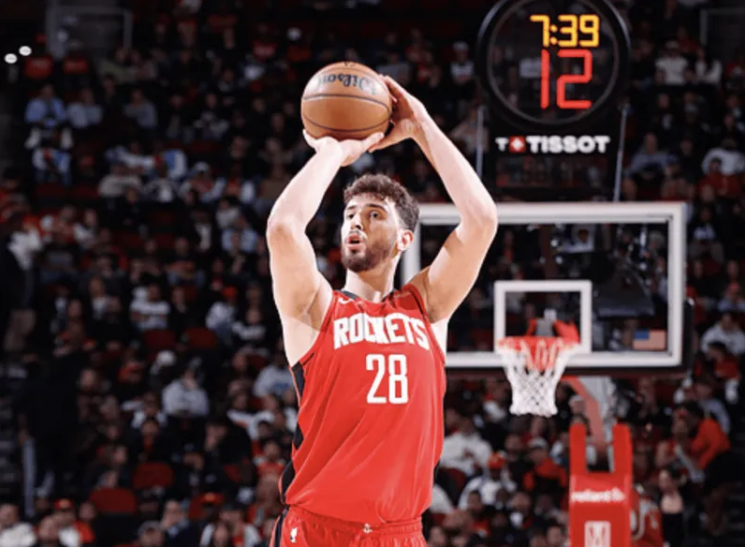 火箭终结3连败!杜兰特两记暴扣杀死比赛,申京轰23+11,小贾回暖