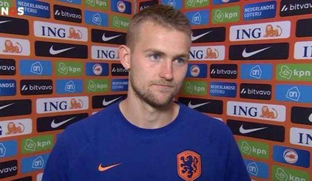 开云在线开户-【早报】收钱了，但很冤枉思密达