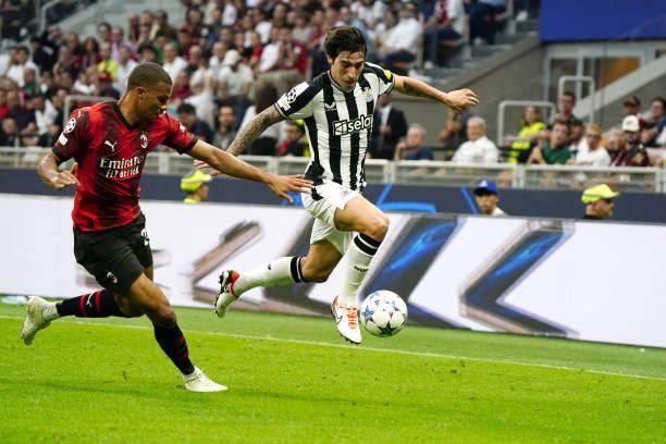 开云体育app-托纳利，当爱已成往事