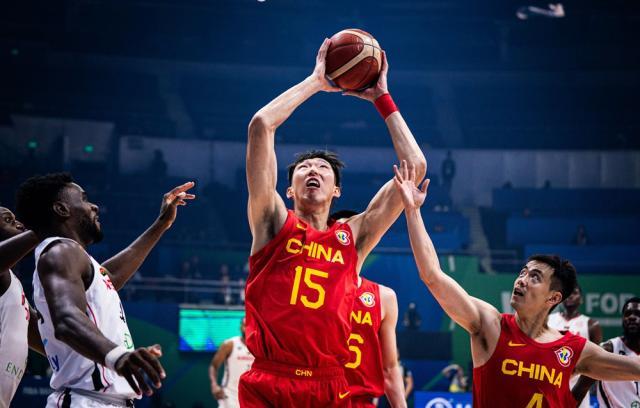 1693635530416011140.jpg 开云体育app-【中菲战前瞻】内线优势如何体现 克拉克森怎么防?