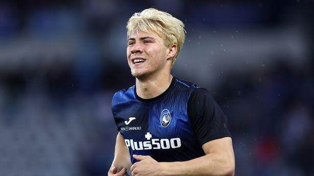 1689291205490023996.jpg 开云登录入口地址-【早报】尤文启动退出程序!欧超成皇萨二人转?