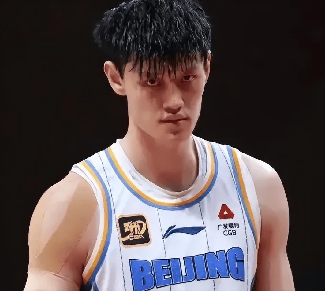 开云在线开户-曾凡博腰伤麻烦了！归期待定，顺便恢复手指伤势，许利民压力山大