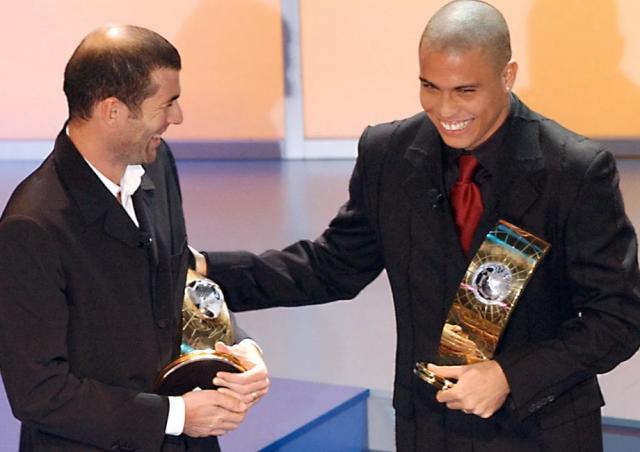 1665900766373024265.png 开云登录入口地址-惺惺相惜!罗纳尔多说齐达内是他遇到过的最好球员