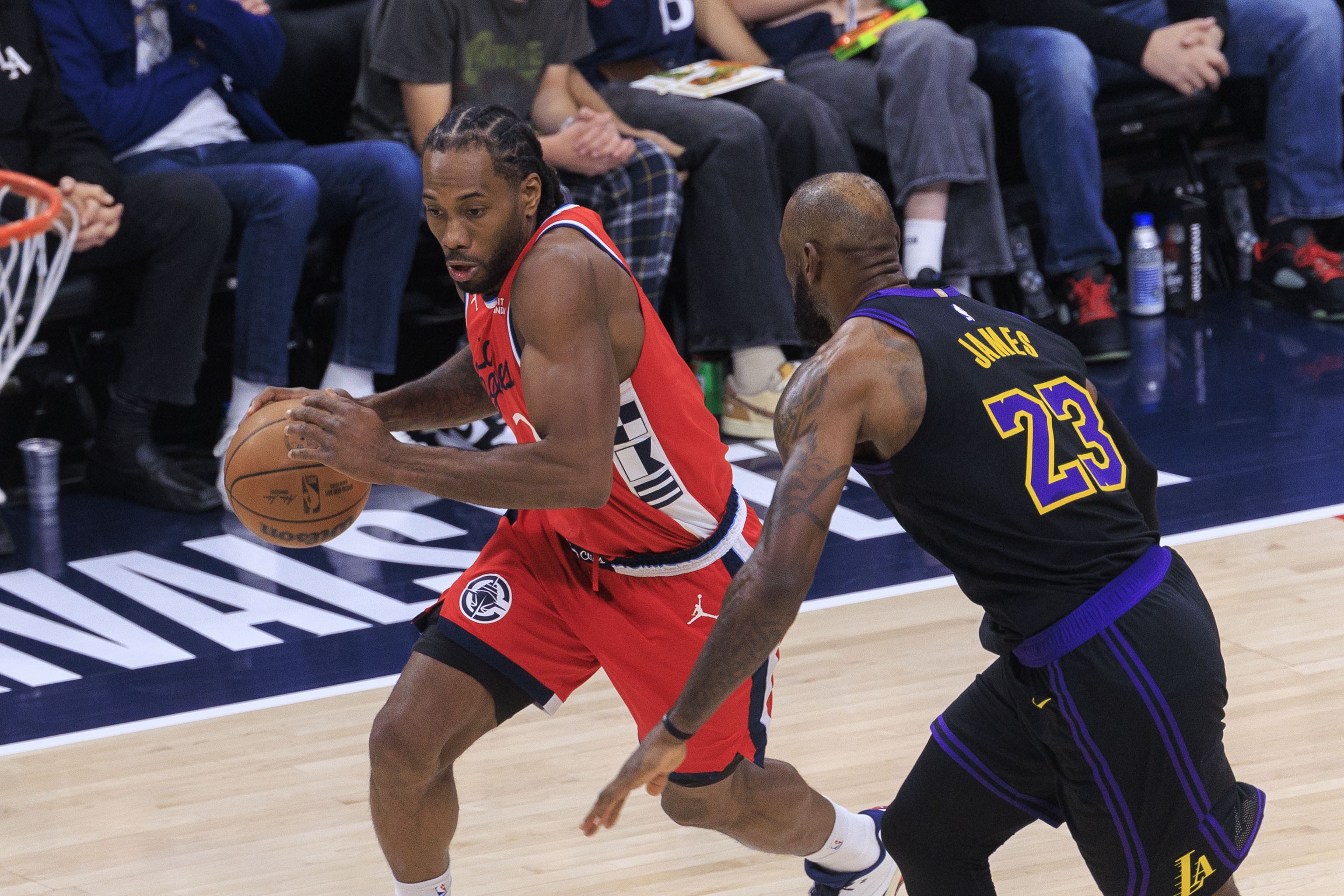 开云在线开户-小卡：泰伦·卢起初不信我能场均出手12三分 我说你等着瞧吧