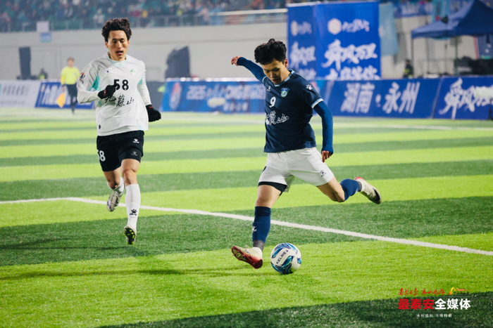 开云在线开户-CMG群众足球邀请赛A组收官战落幕 泰安队5:0战胜哈尔滨队|白云飞|薛嘉骏|刘博|应伟杰|吕伟_新浪新闻