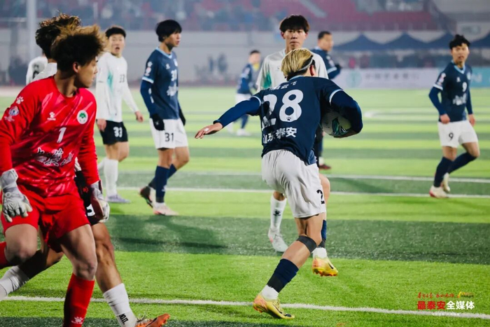 开云在线开户-CMG群众足球邀请赛A组收官战落幕 泰安队5:0战胜哈尔滨队|白云飞|薛嘉骏|刘博|应伟杰|吕伟_新浪新闻