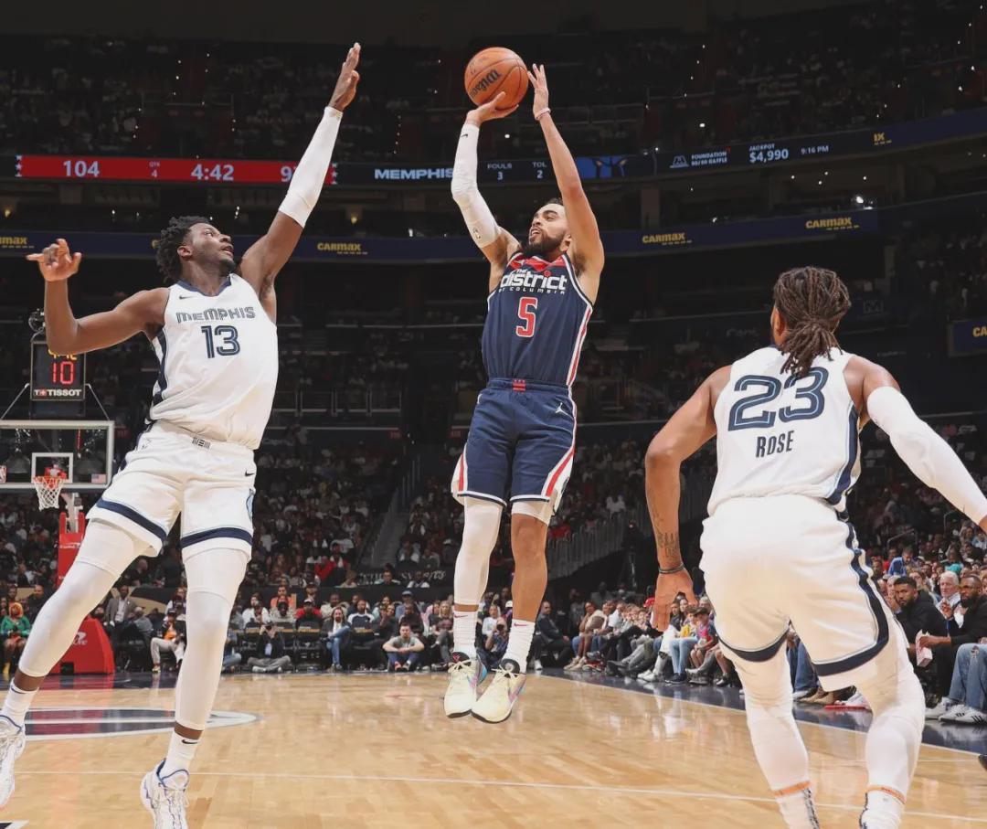 开云体育官网-正式签约!联手约基奇!直接改变西部格局