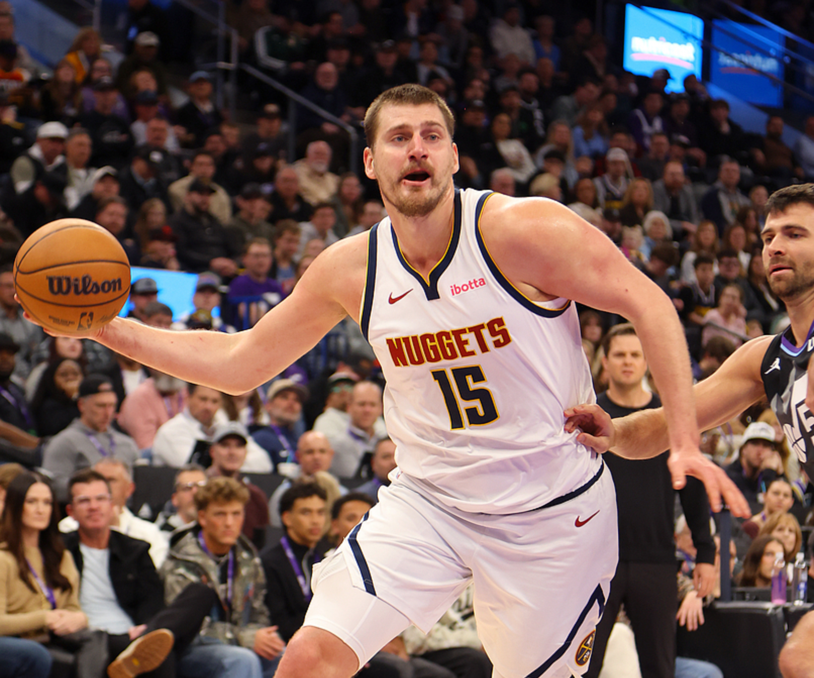 开云体育app-西部最新排名:快船逆转勇士,掘金险胜爵士,火箭保住第三