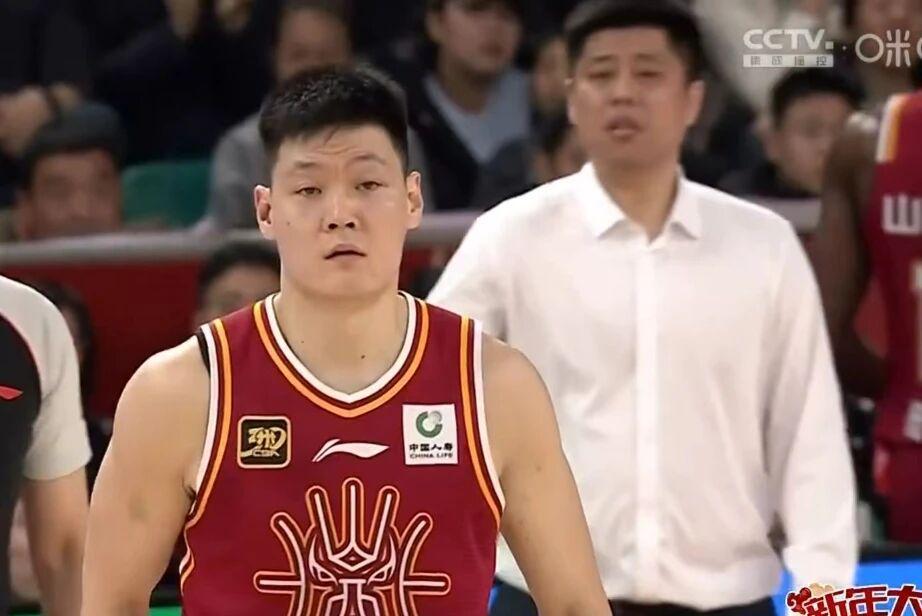 开云体育官网-曝北控男篮将帅不合，范子铭表现引发不满，山西官宣两员大将受伤
