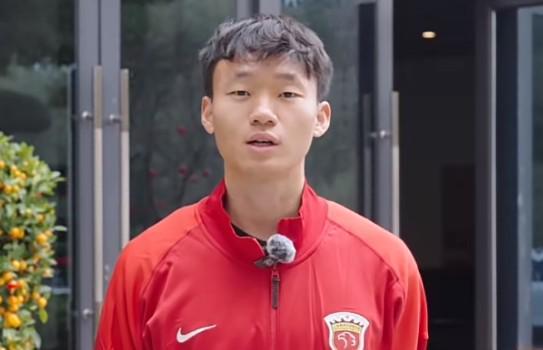 新赛季转战B队,李圣龙:希望把经验传授给年轻队员