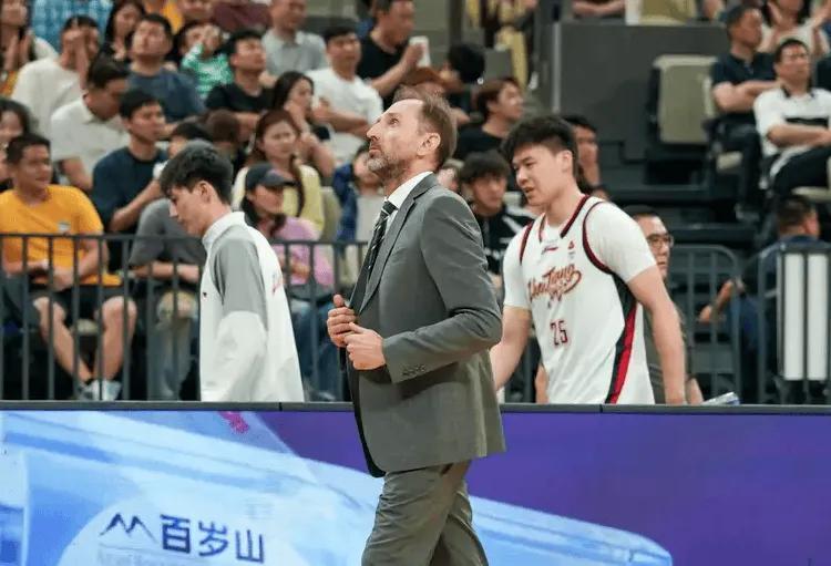浙江G1输深圳采访!法莱卡斯直指最后崩盘,与陆文博寄语打回G3!