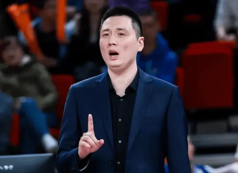 开云体育官网-胜吉林采访！满意全队发挥，回应冲冠将目标定在争四，弗格展情商